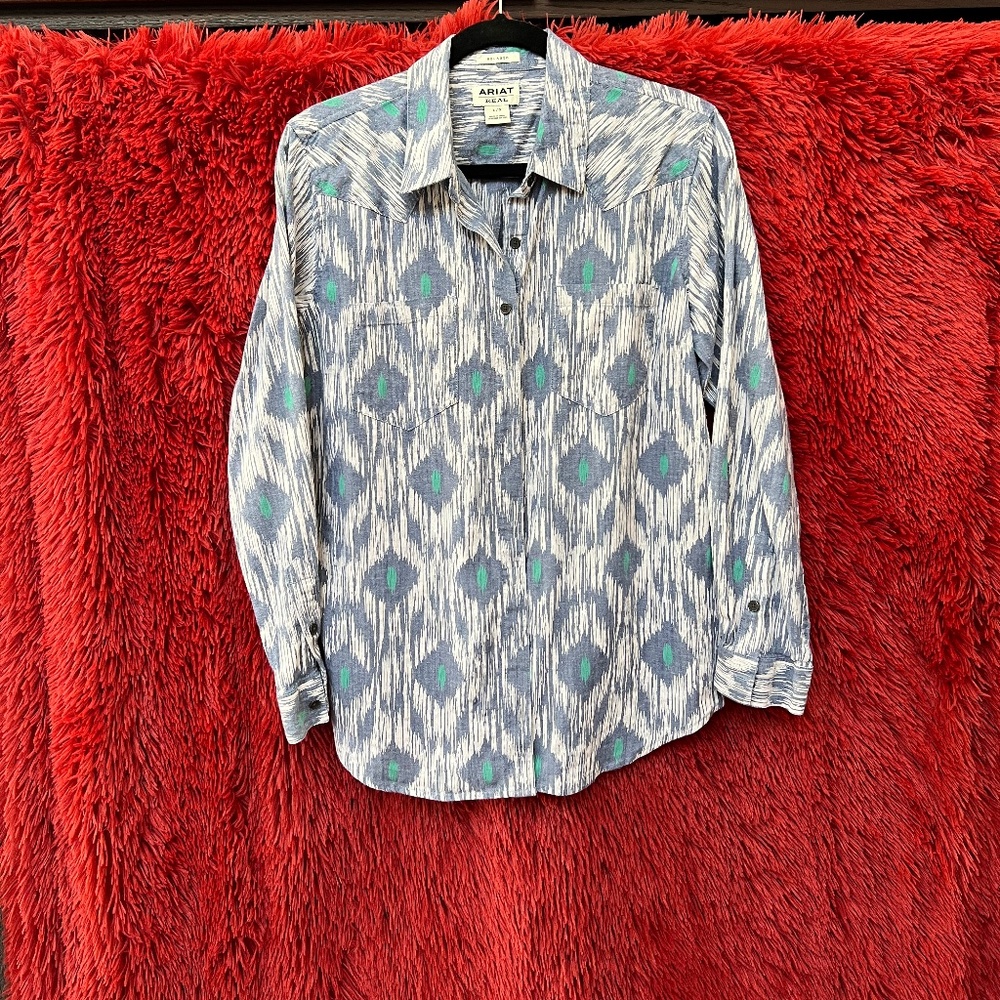 Ariat Women's western shirt